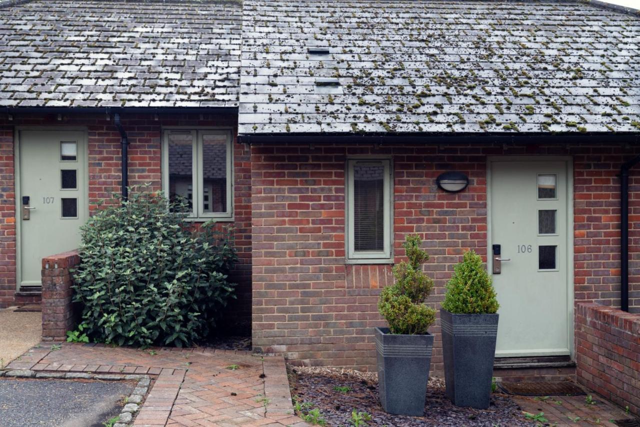 Ashridge House Hotel Berkhamsted Exterior foto